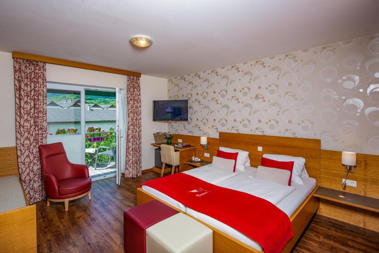 Hotel Garni Weinquadrat Weissenkirchen in der Wachau Exterior foto